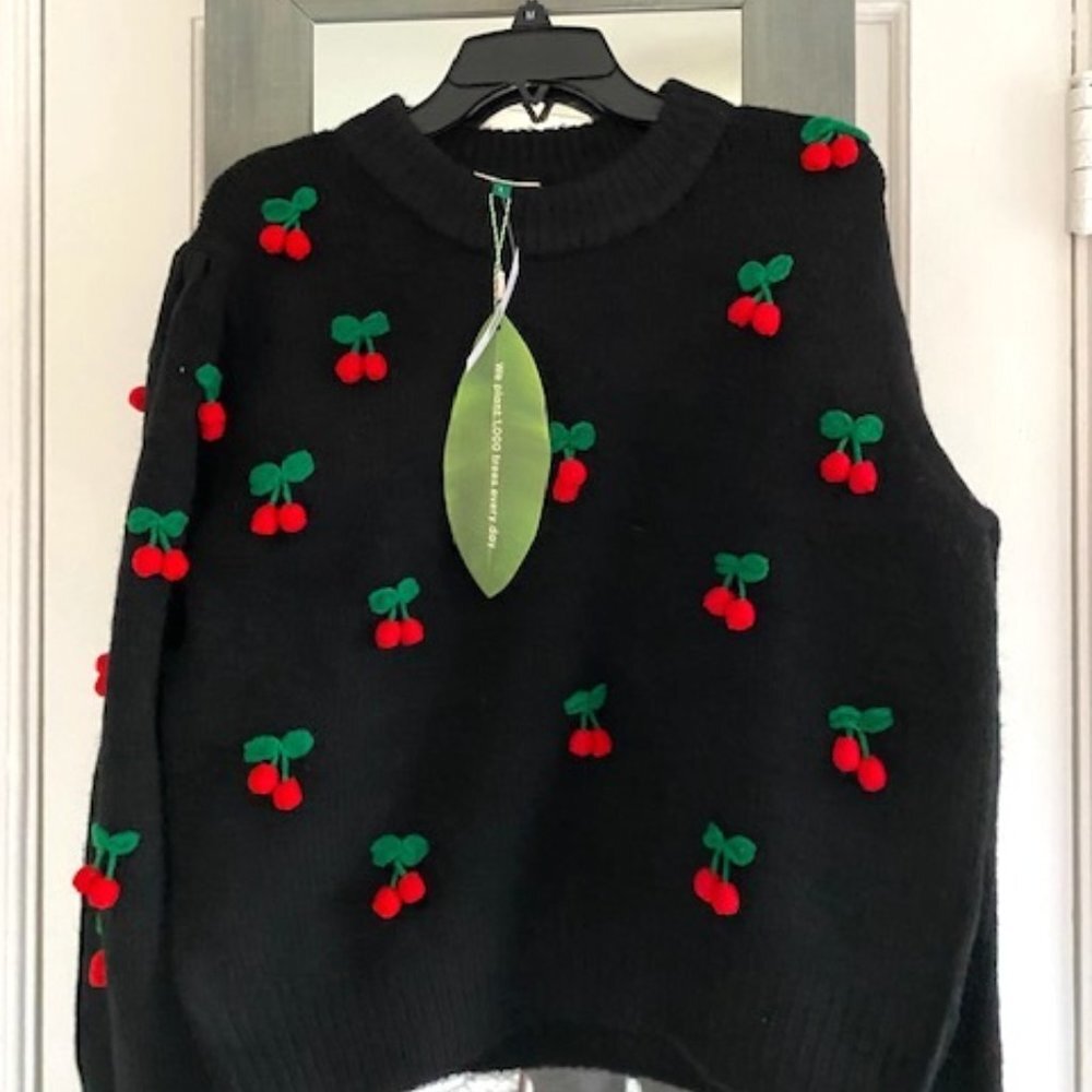 FARM Rio Crochet Cherry Pullover Sweater - Picture 7 of 12